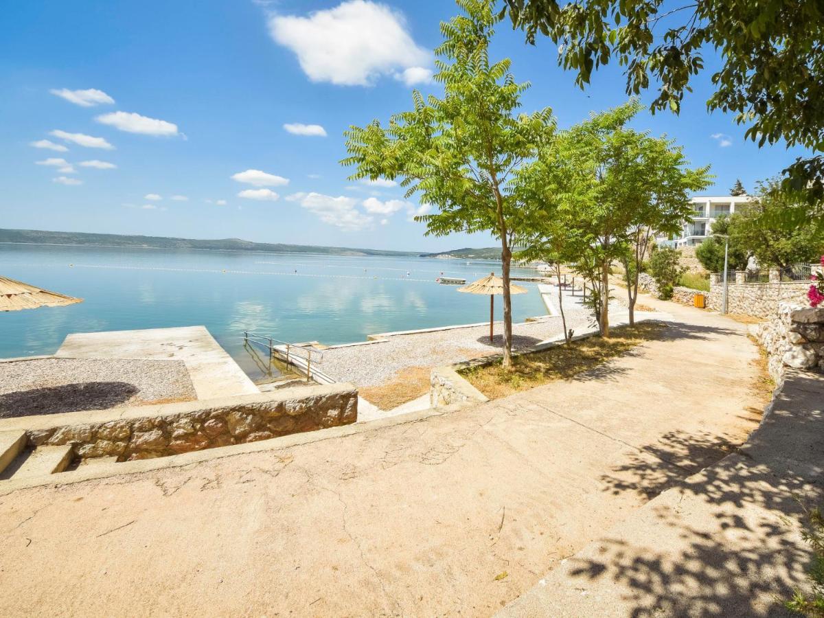 Apartment Maja - SRD420 Maslenica Bagian luar foto